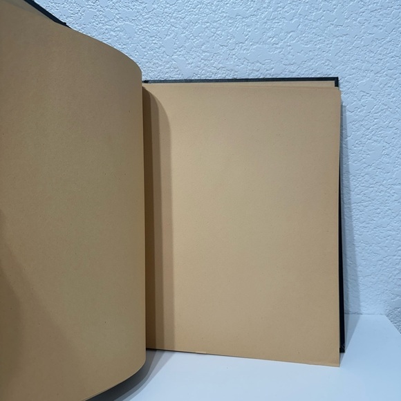 Vintage Leather Bound Unused Scrapbook Black Red Gold - Picture 5 of 7